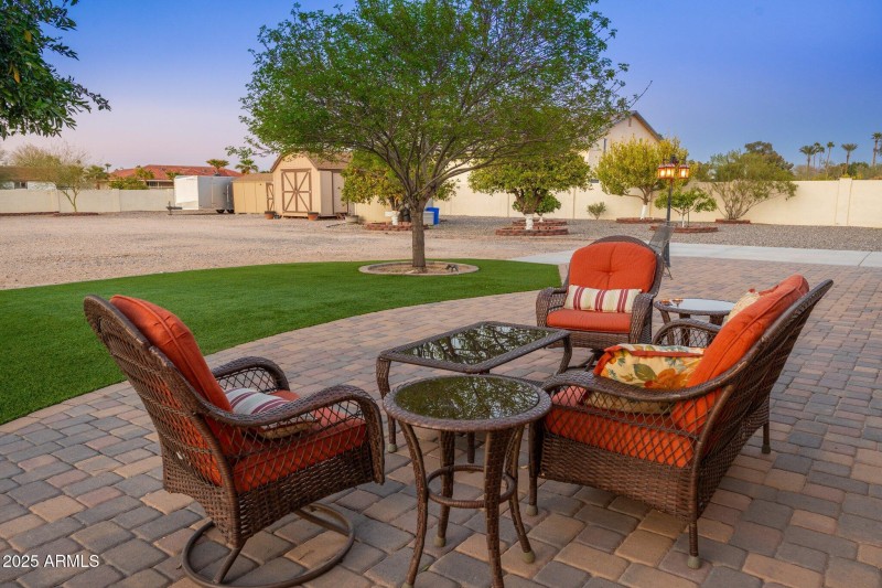 11138 W Hatcher Rd - 48