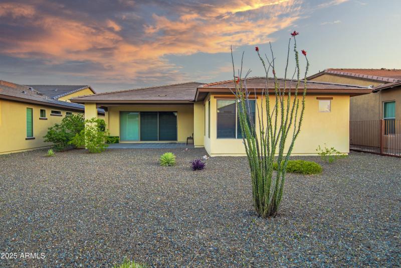 3921 Gold Ridge Rd00035