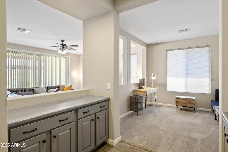 3921 Gold Ridge Rd00028