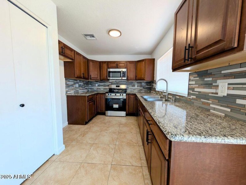 20250730135208775112000000-o