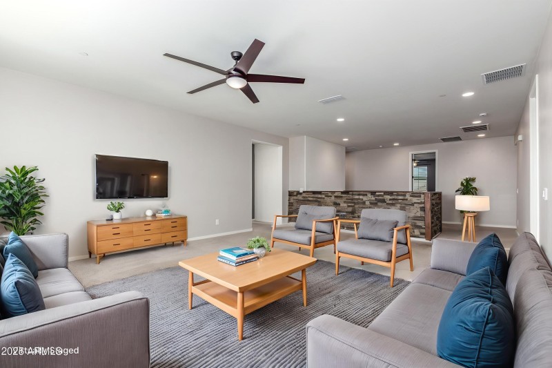 63-Nadine VS Watermark