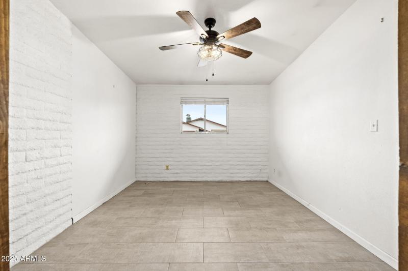 7604 N 46th Ave - 14