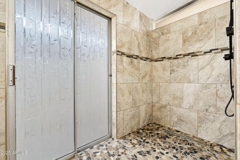 7604 N 46th Ave - 31