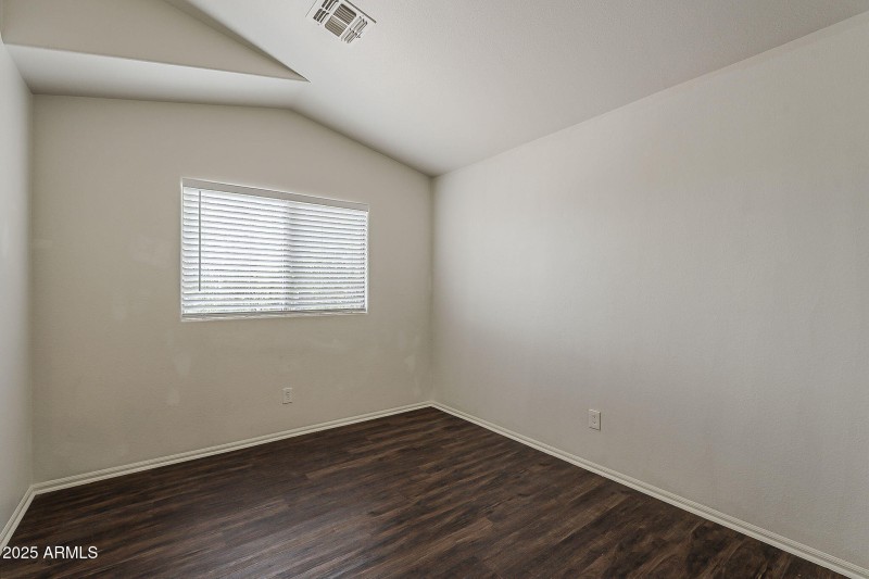 35-web-or-mls-Medlock-35