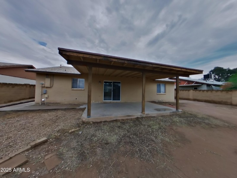 15_pc_X9JhkYXjZt_9N5ccylc4L_center_0