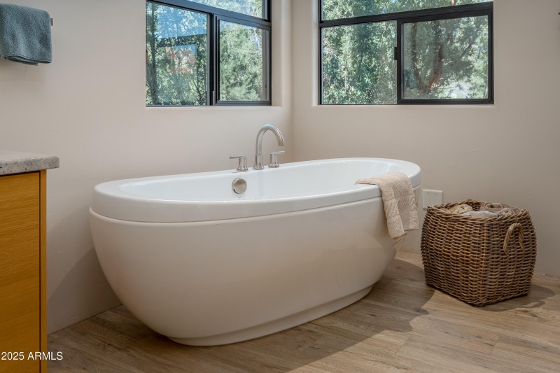 Vessel Soaking Tub