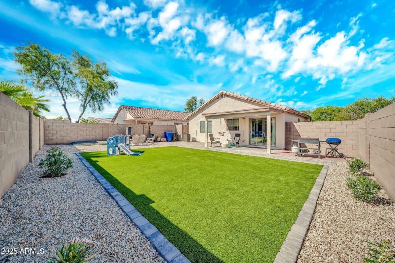 14817 W Redfield Rd-30