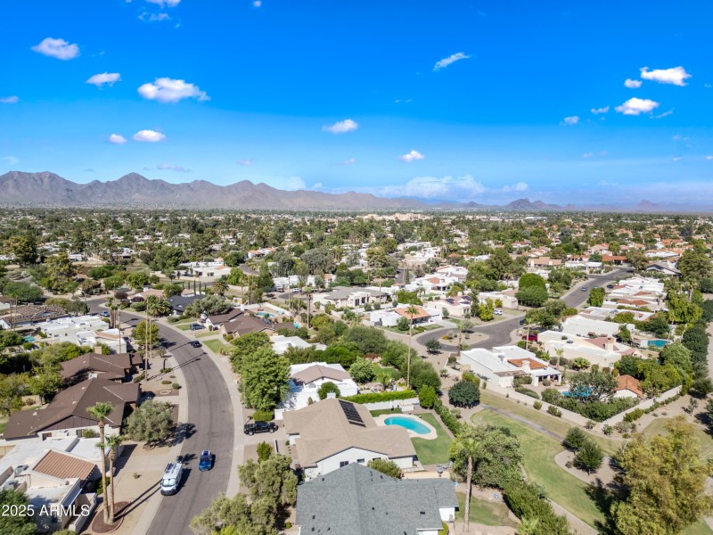 18-8313ETT-ocupix-SS