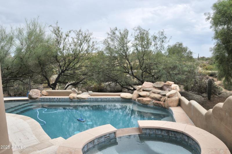 Pool & Spa with Water Feature