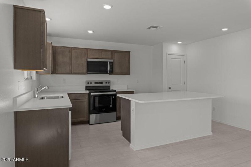 KBPHX_MLS_EntradaDelOroClassics-Lot28_97