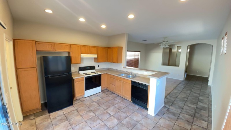 cda3e066-2766-42c4-a692-bdfc6efb4a0d