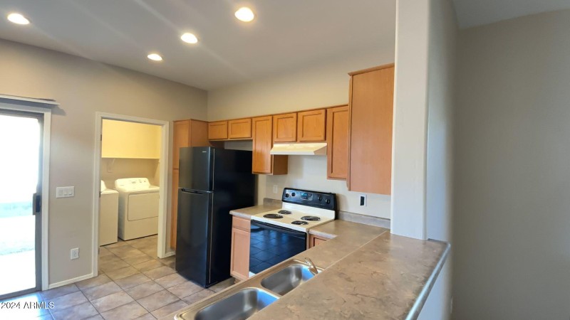 259e58a8-2f74-42ce-8109-e89fbebf412f