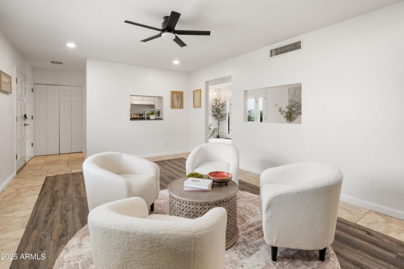 3928 N Granite Reef Rd-13