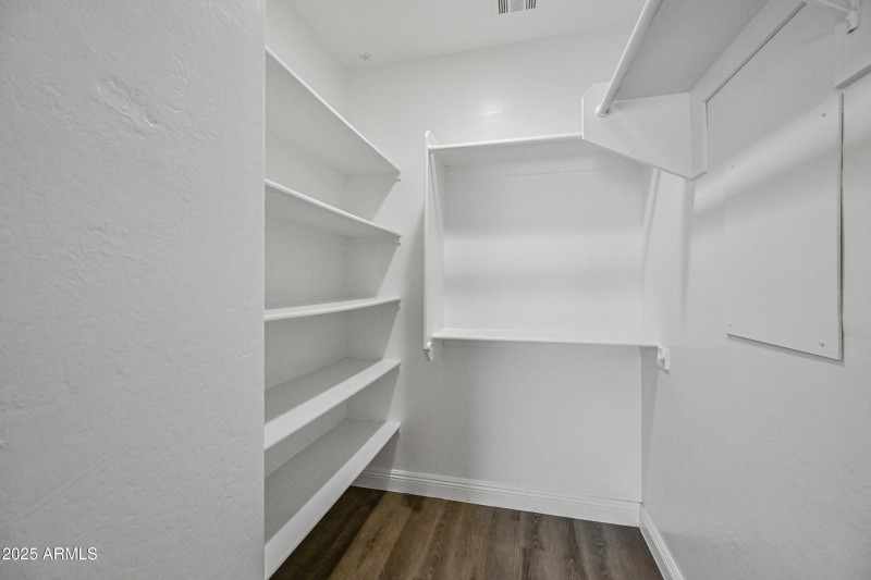 16-4608WMA1161-ocupix