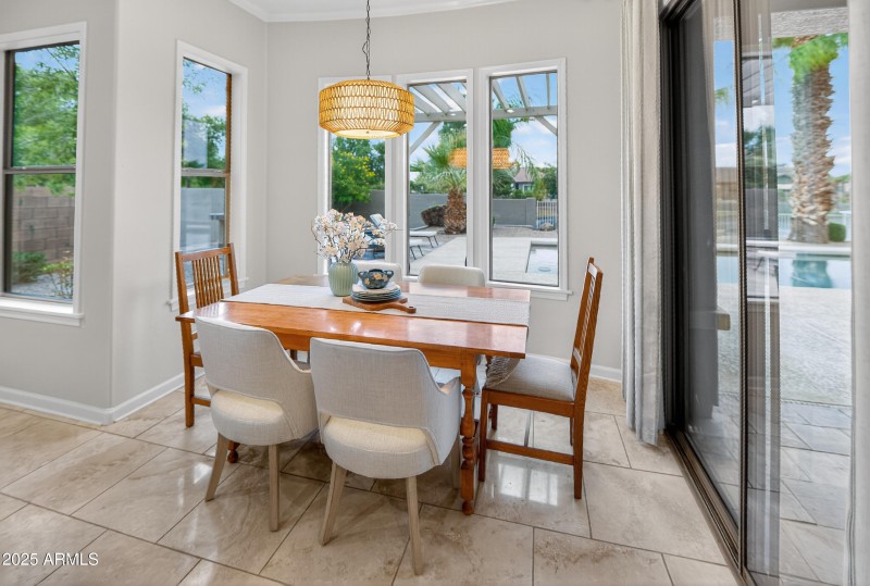 Eat in Area and views