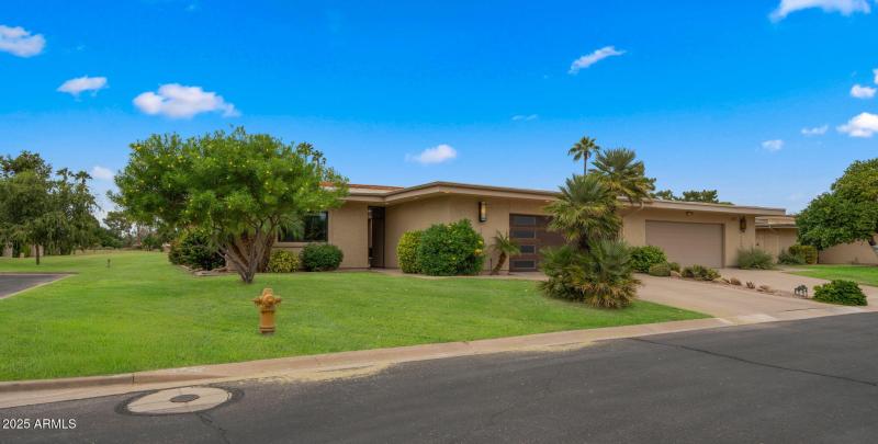 2-web-or-mls-Front yard1