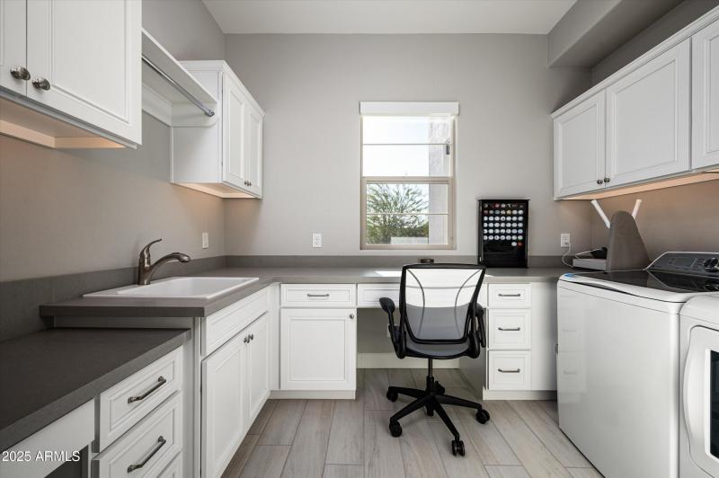 Smart Space Laundry Room