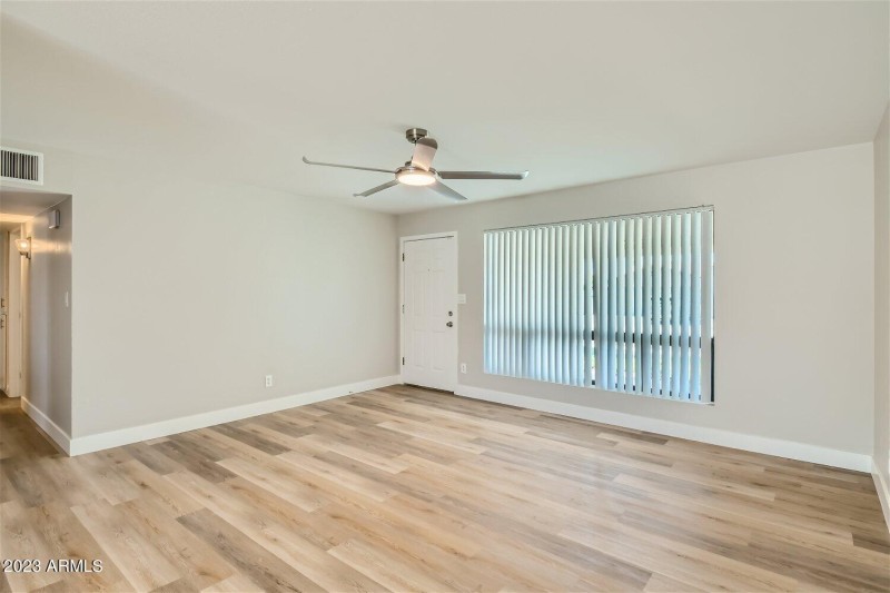 8356 E Palm Lane - Web Quality - 004 - 0