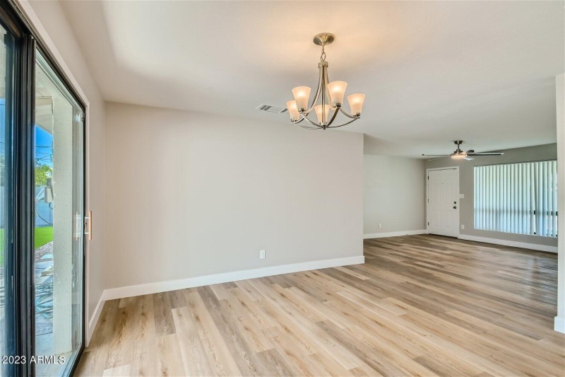 8356 E Palm Lane - Web Quality - 005 - 0