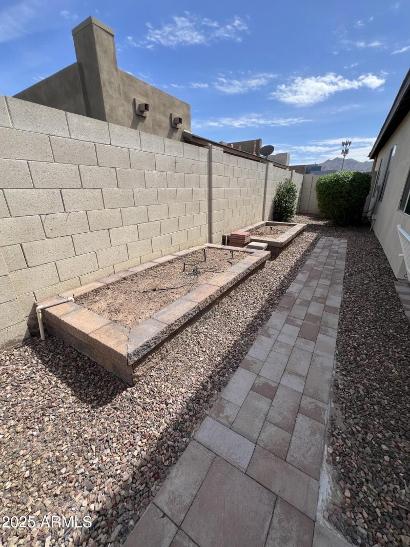 Side Yard withBox Gardens