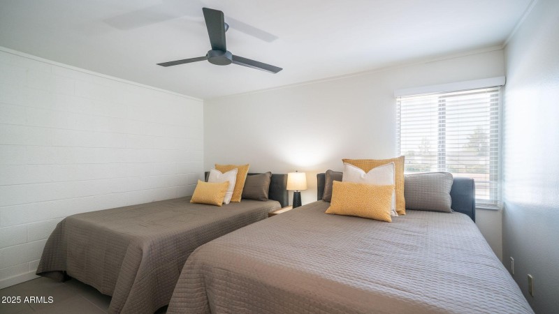 2nd Bedroom has 2 Queen Sized Beds