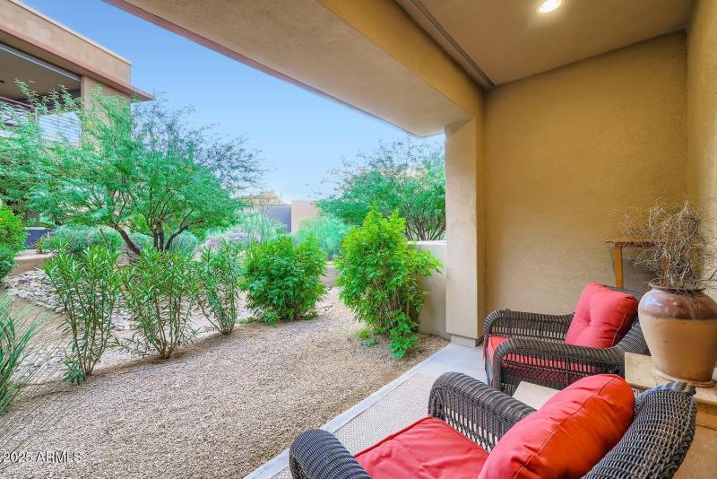 Guest suite Pvt patio