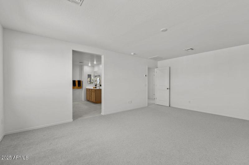 KBPHX_MIR_DesertOasis-Lot142_8821-1200