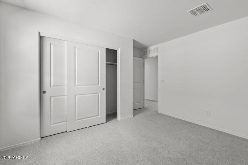 KBPHX_MIR_DesertOasis-Lot142_8847-1200