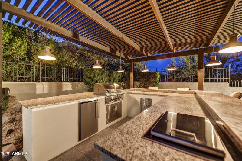 036_Patio Grill Detail