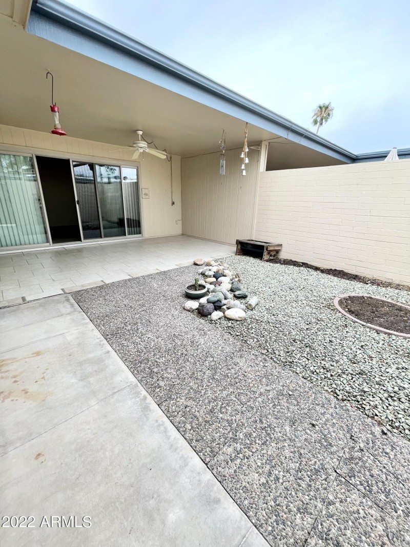 B85F862C-A492-456B-96E1-E913A5C54BBF