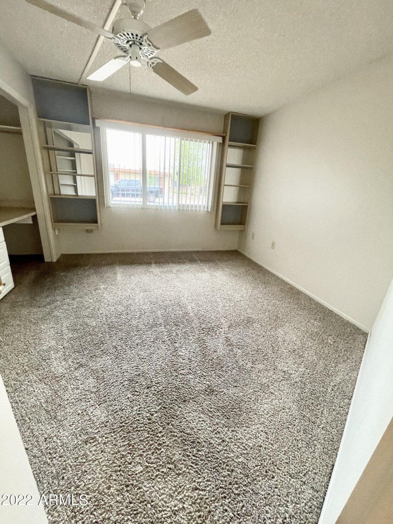 17923E1F-D8B1-4AE8-BCAF-042334CEF009