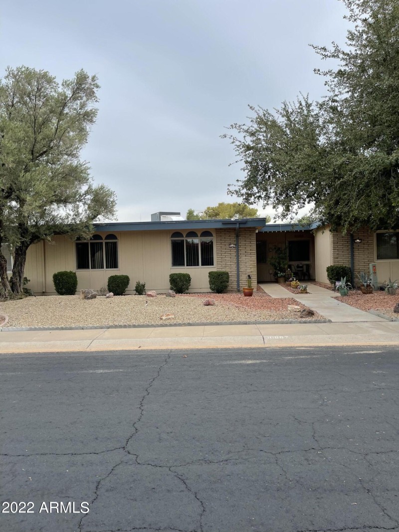 DFC5E88B-D3DB-40FE-A48A-4A2A956FD890