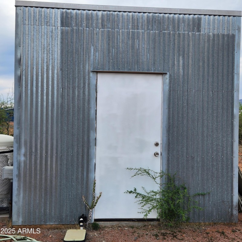 AUXILARY WATER HOUSE