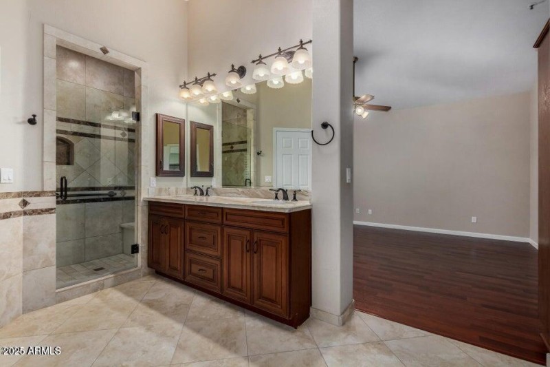 20250723174257809786000000-o