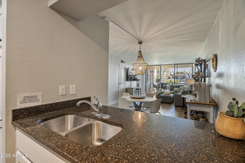 C3BE4917-81FB-4EF2-B0A7-C0E1574074F6