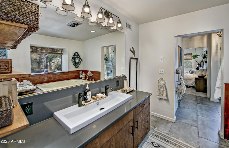 015_Primary Bathroom