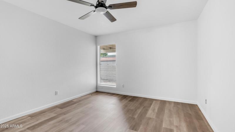 765 N Arrowhead (35)