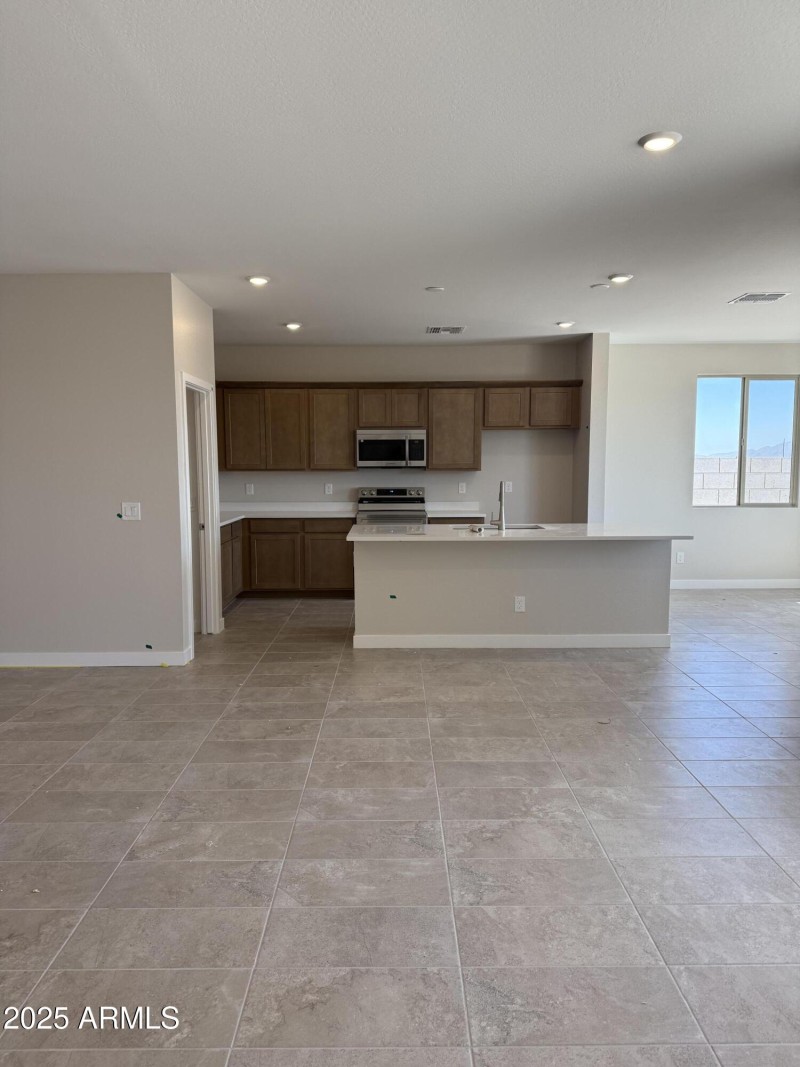 BR45 Lot 210 Kitchen