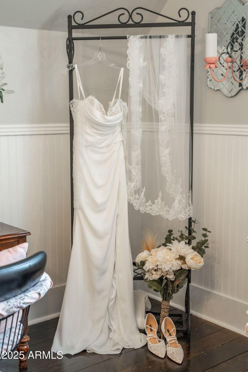 43-web-or-mls-2516-willow-creek-rd