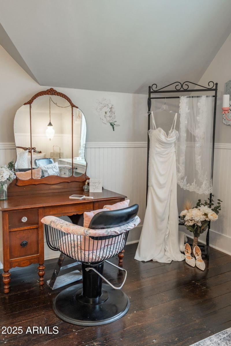 44-web-or-mls-2516-willow-creek-rd