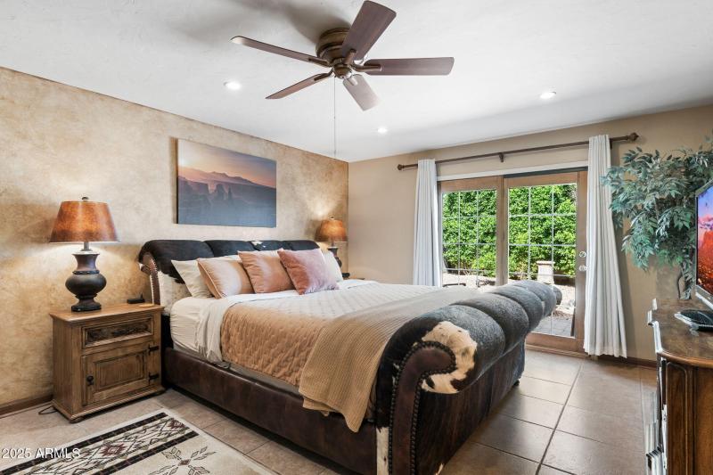 036__Del Monte Villa