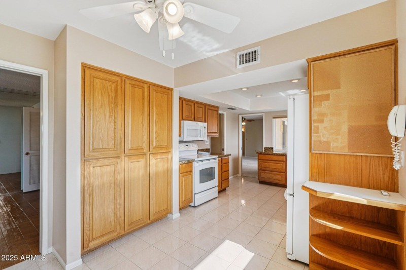 17-web-or-mls-W White Mountain Rd-S1410-