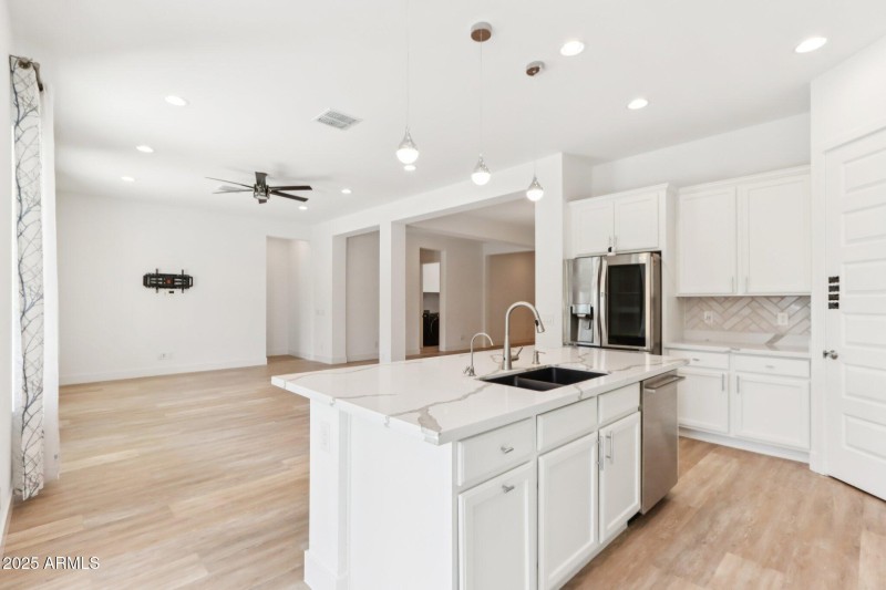 17-web-or-mls-N 34th St-S1410-017 - Copy