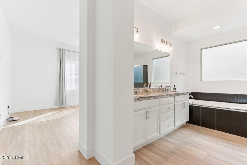 24-web-or-mls-N 34th St-S1410-024 - Copy