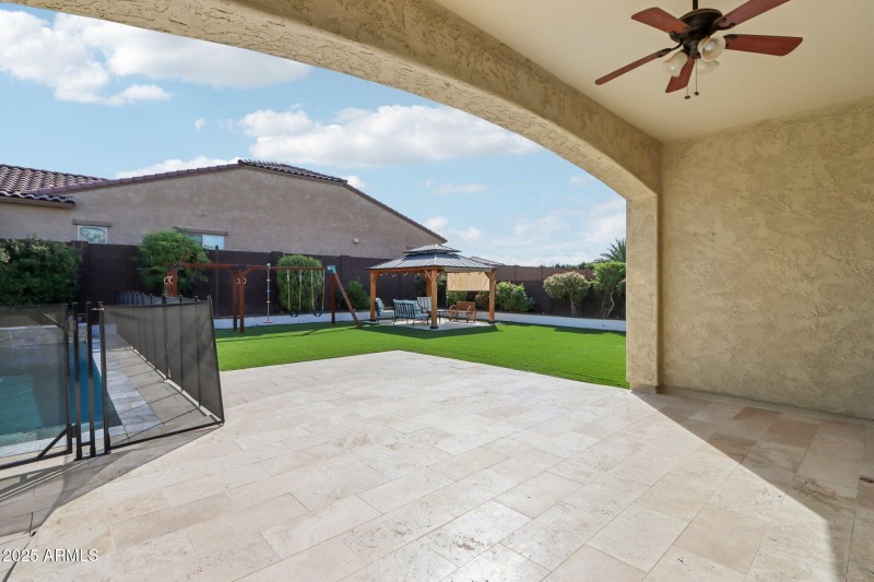 41-web-or-mls-N 34th St-S1410-041