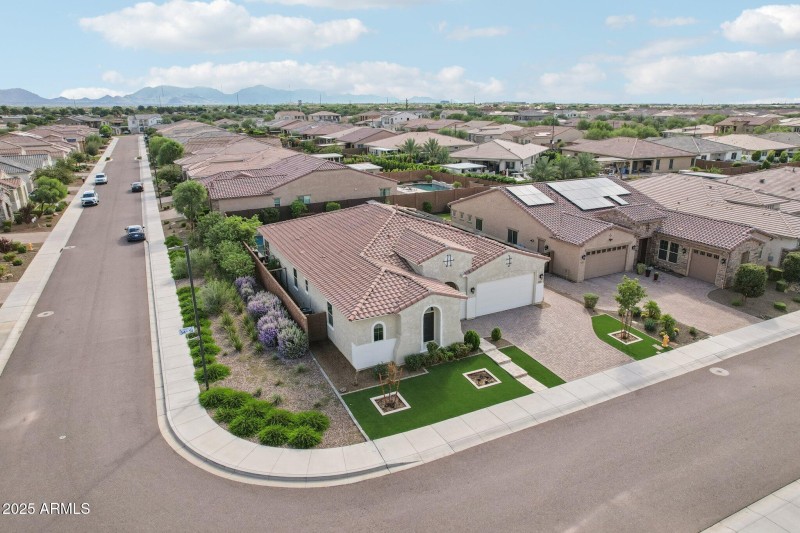 51-web-or-mls-N 34th St-S1410-051