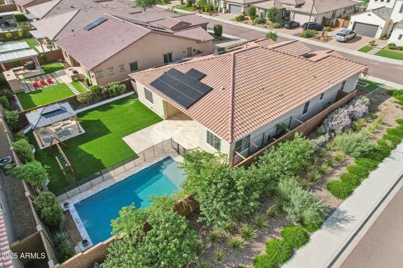 56-web-or-mls-N 34th St-S1410-056