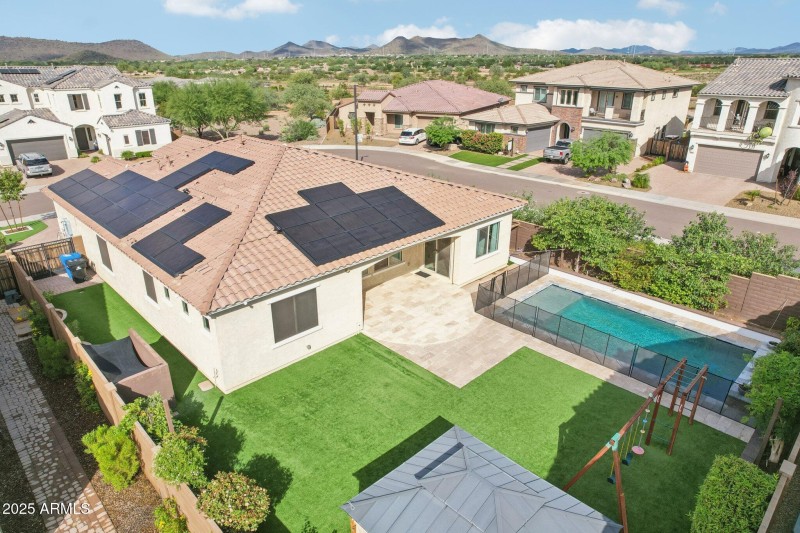 59-web-or-mls-N 34th St-S1410-059