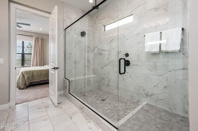 6615 E Libby St - Web-39