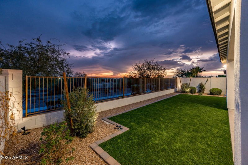 6615 E Libby St - Web-61